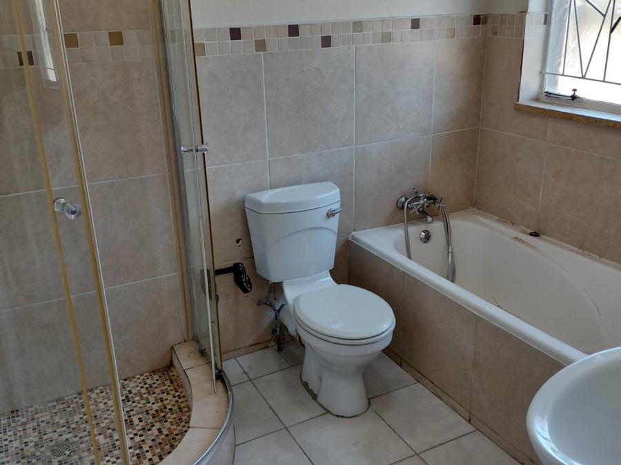 2 Bedroom Property for Sale in Wilkoppies North West